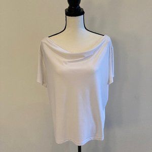 XL White Briggs New York